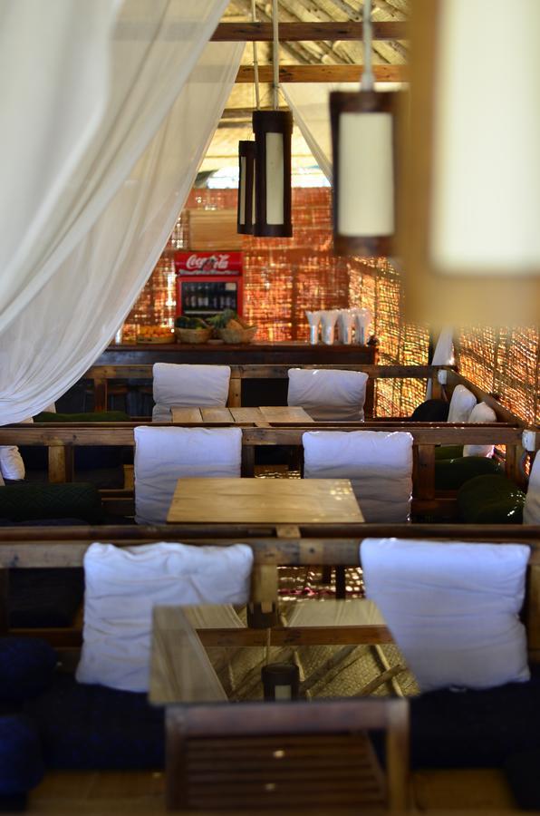 Sea Bird Beach Cafe & Cottages Morjim Exteriér fotografie
