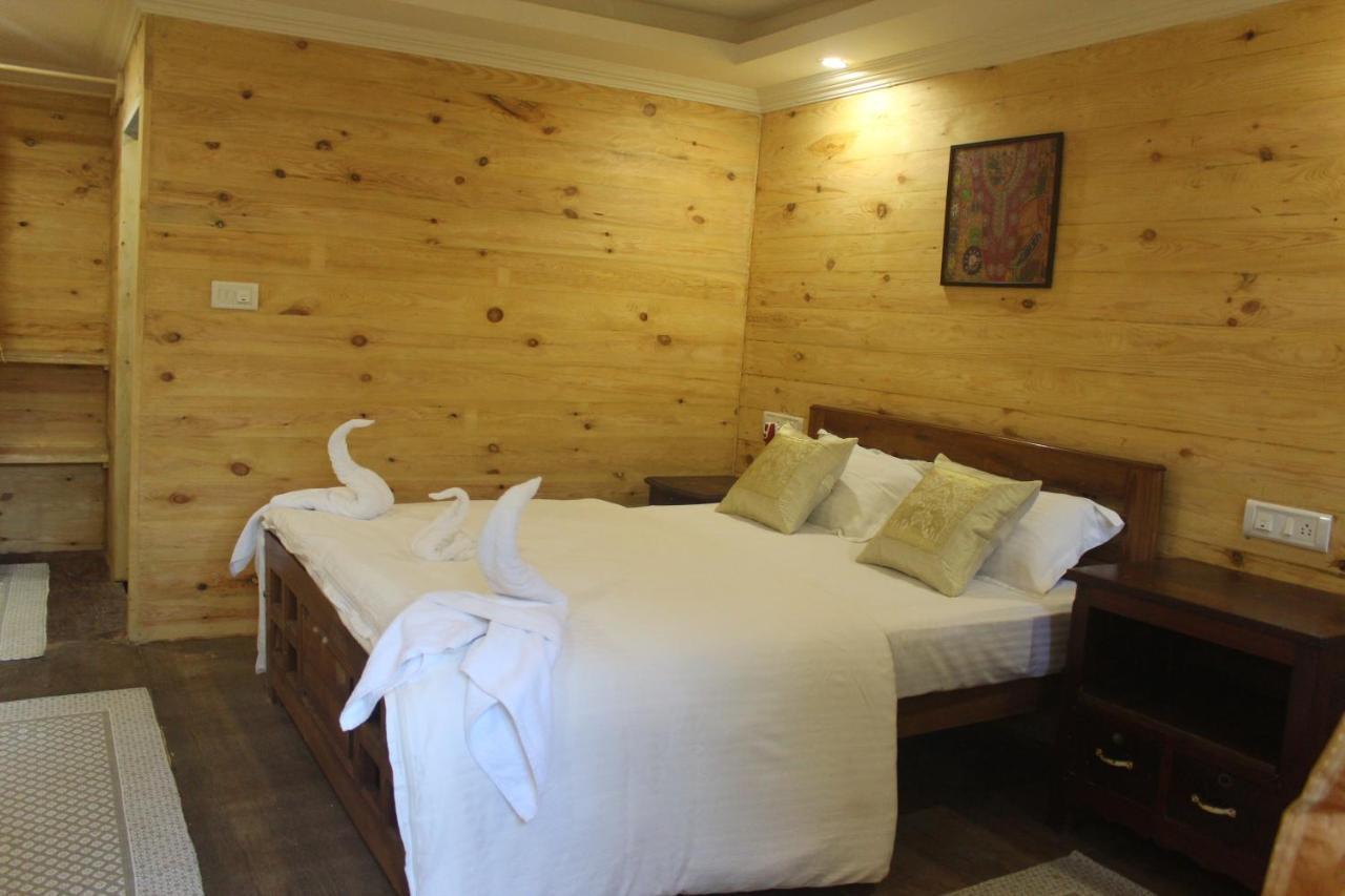 Sea Bird Beach Cafe & Cottages Morjim Exteriér fotografie